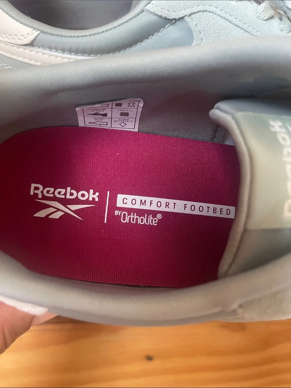 Reebok Women's Mint Green Sneakers with White Accent size 11